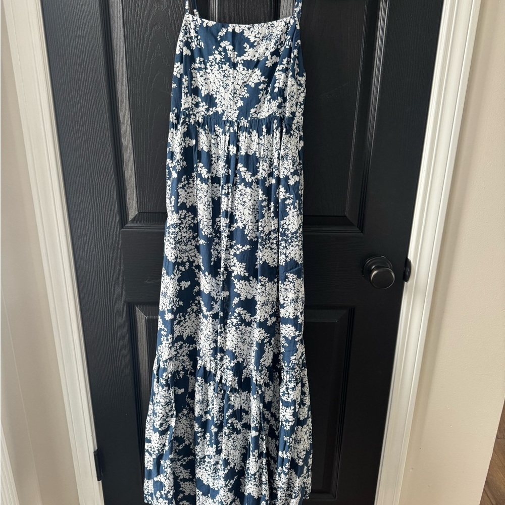 Abercrombie Floral Blue and White Maxi Dress